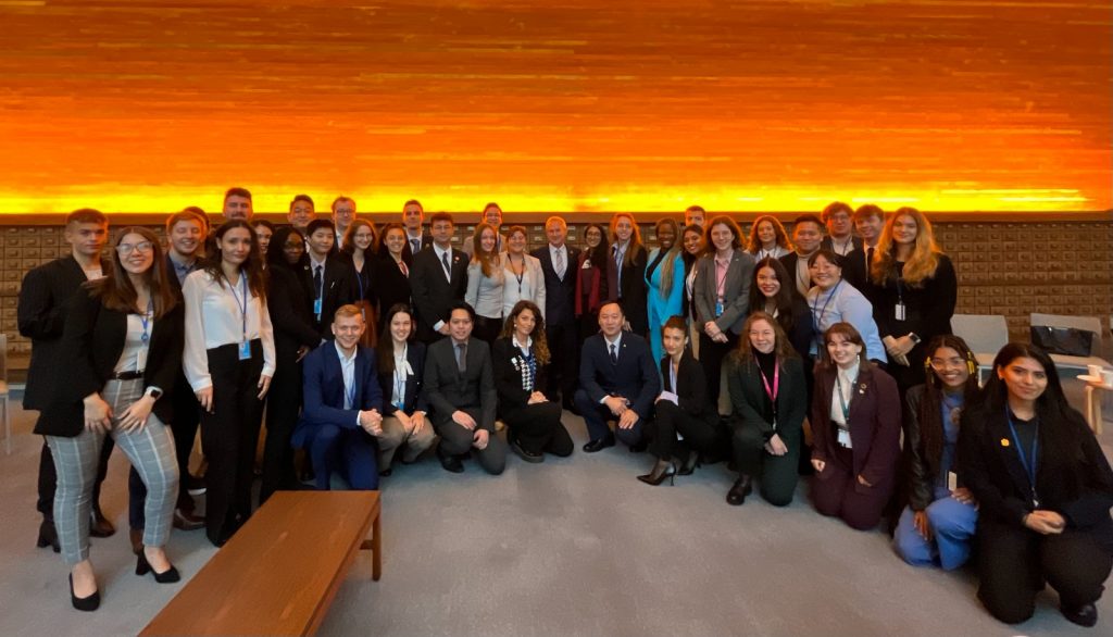 Mládežnícki delegáti pri OSN